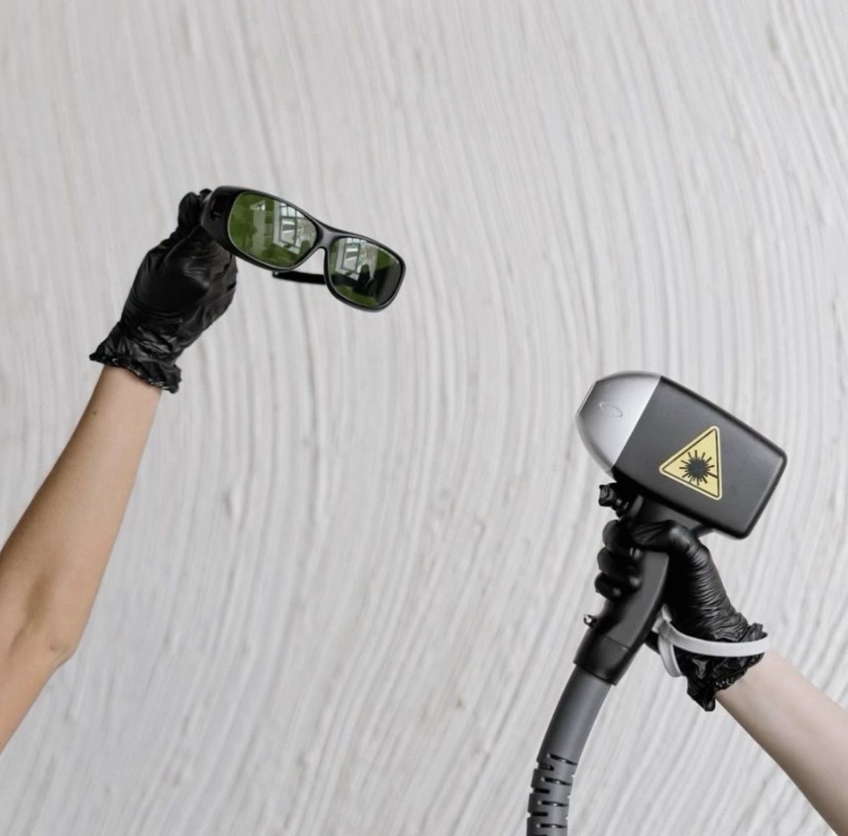 Laserontharing behandeling bij Cavalèr Clinic